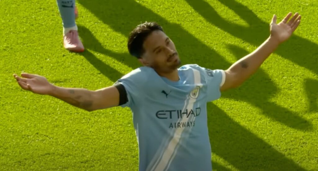Wolves 0–4 Manchester City: Haaland Brace, Debut Gol Reijnders & Cherki — Start “Statement” Sang Juara Bertahan