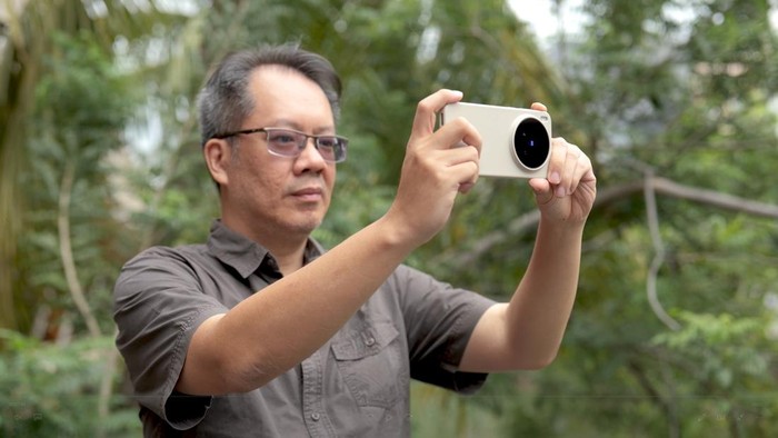 Vivo X300 Pro Disebut Jadi Raja Kamera Smartphone 2025, Hasil Fotografi dan Zoom Jadi Sorotan